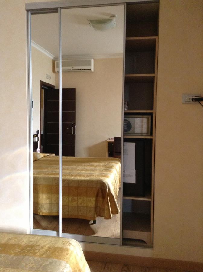 Eh Rome Airport Euro House Hotels Fiumicino Exterior foto